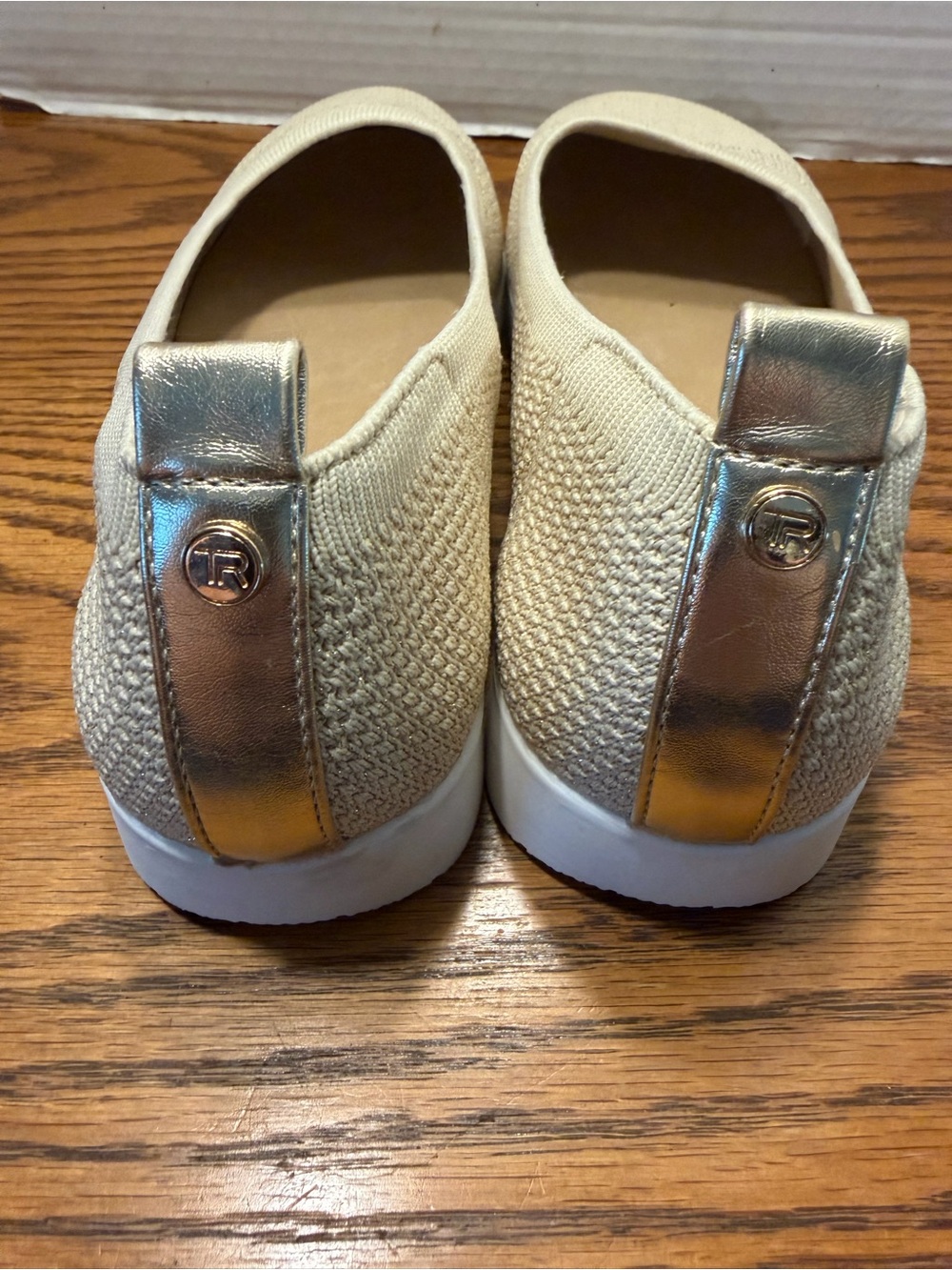Taryn Rose Knit Slip-On Flats tan with gold accents lightweight comfortable - Picture 7 of 9